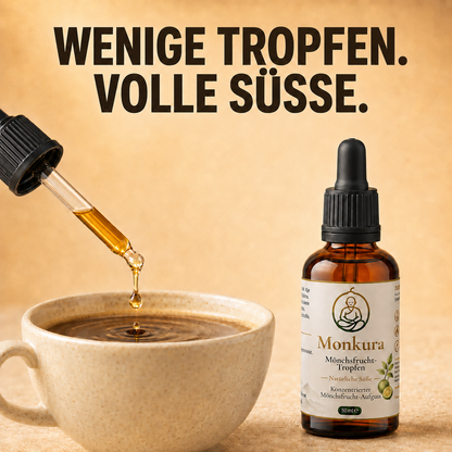 Wenige Tropfen Monkura fallen aus der Pipette in eine Tasse Kaffee